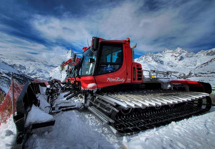truck-tyres-snow-groomer-snow-truck-tyres