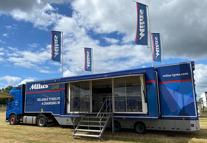 Tractor-Pulling-in-Edewecht