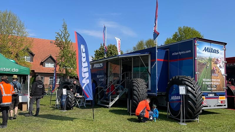 Tractor-Pulling-in-Fuchtorf-05-s